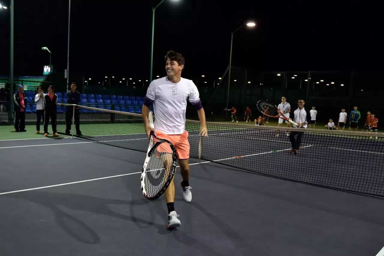 年切尔西收 年切尔西收