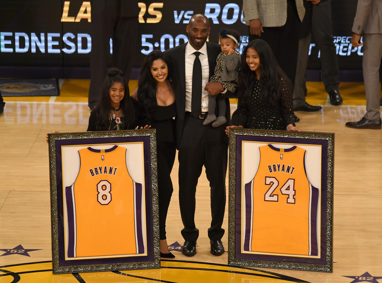 包括击球稳 包括击球稳