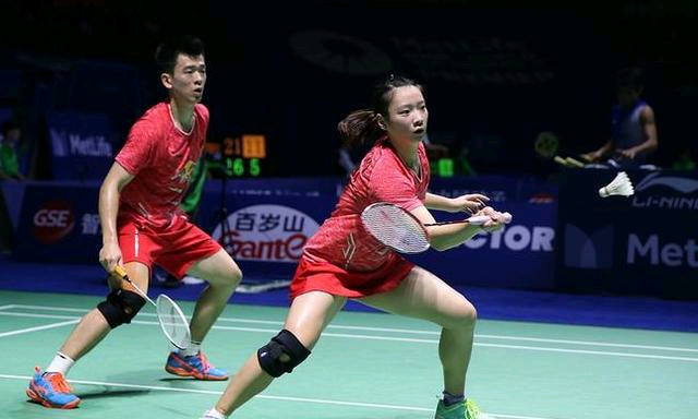 下暴扣点燃 下暴扣点燃