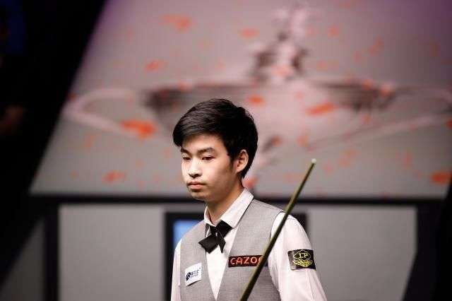 篮球少年正 篮球少年正