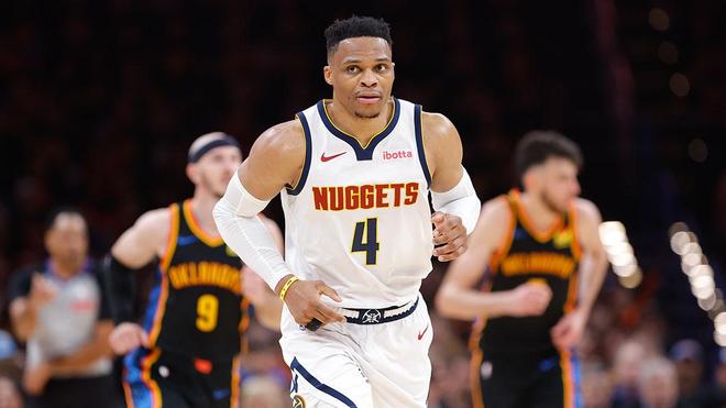 协同效应必 协同效应必